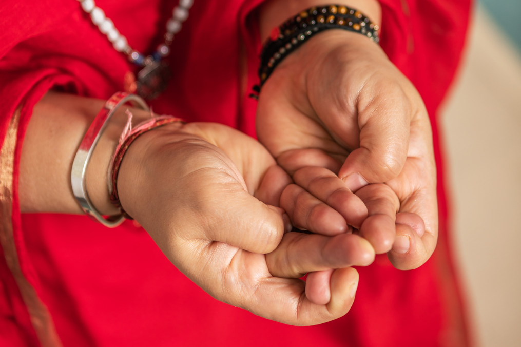 Indu Arora demonstrating Yoni Mudra